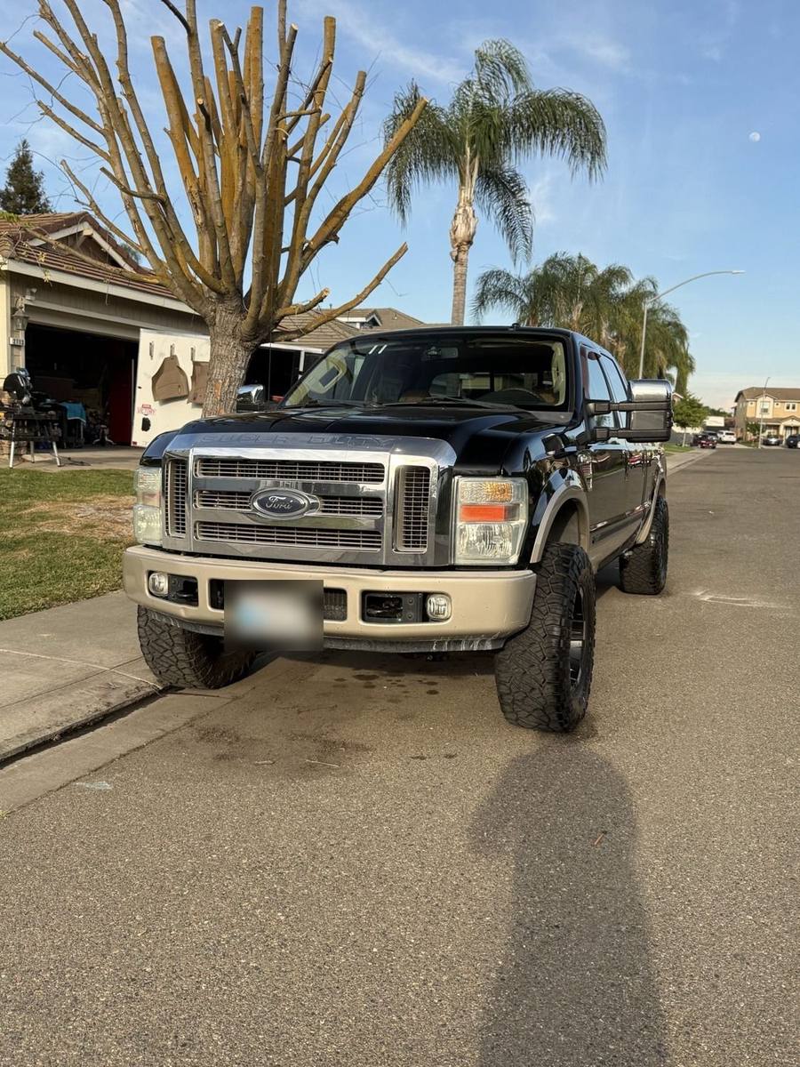 Ford F-250 Super Duty. Paint corrected