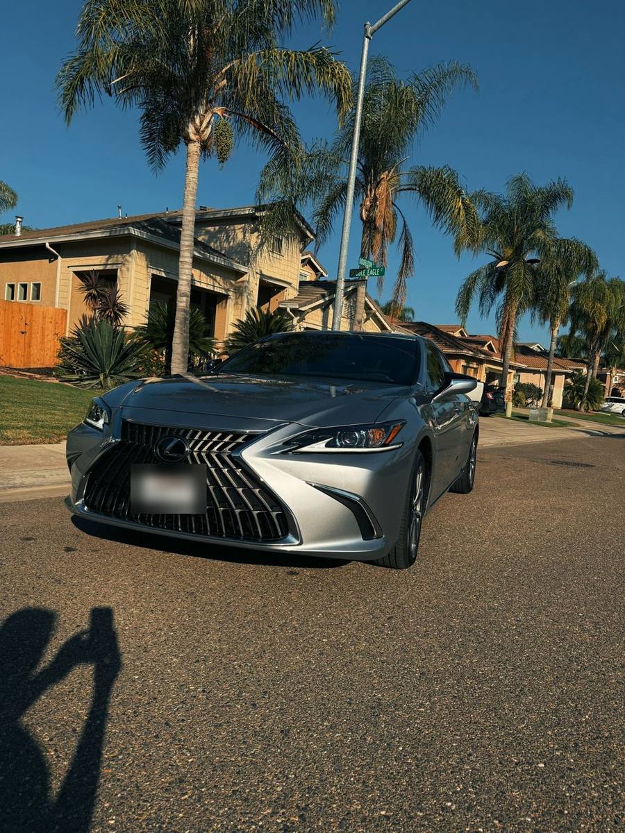 Lexus ES. Paint corrected