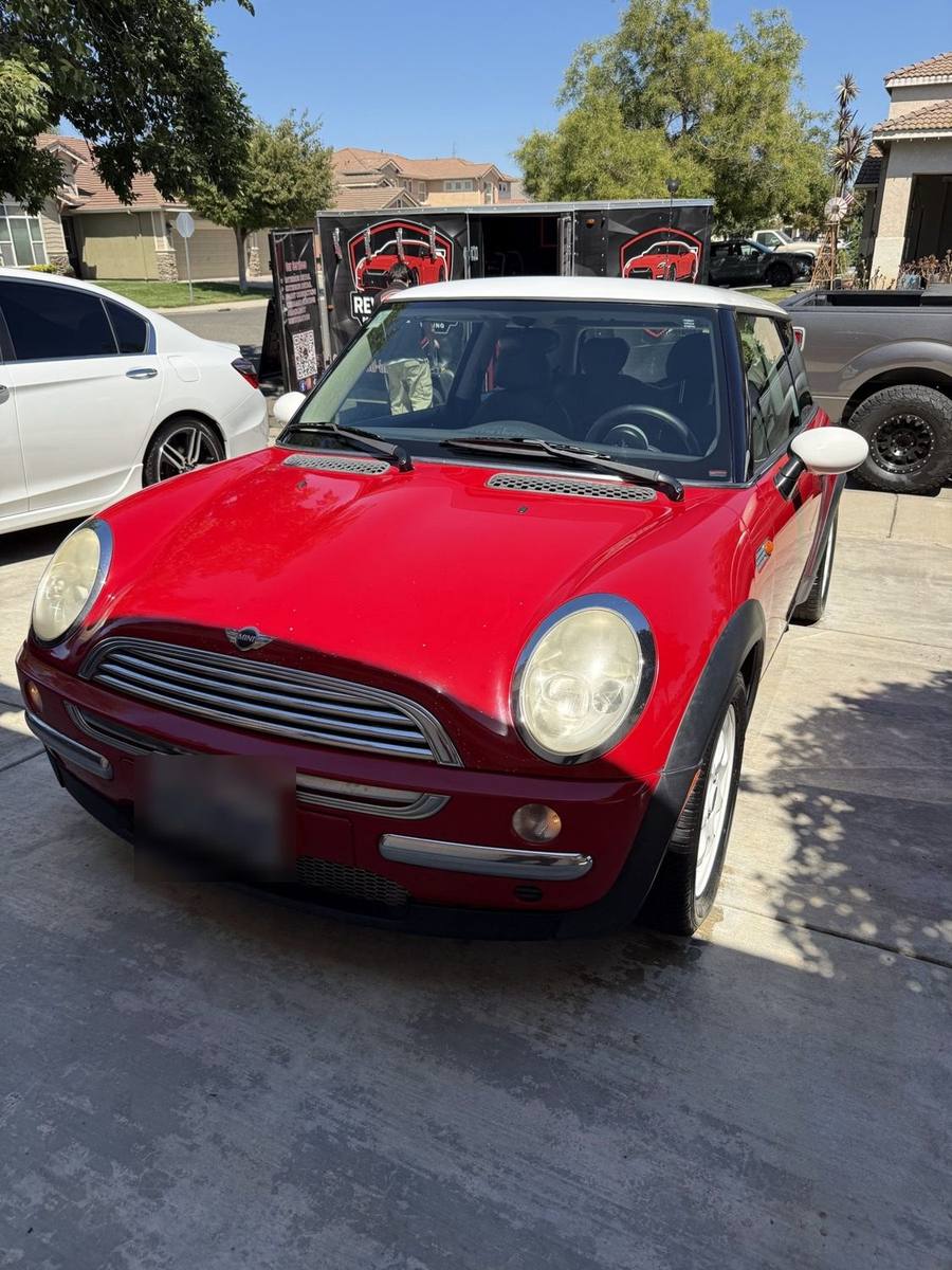 Mini Cooper. 3-Star Detail Package